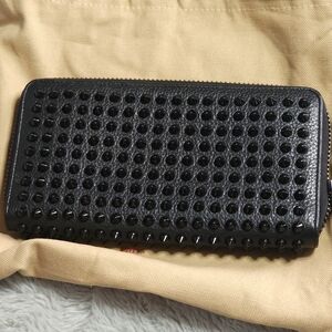 **Authentic**Christian Louboutin Panettone Calf Leather Wallet - Black on Black